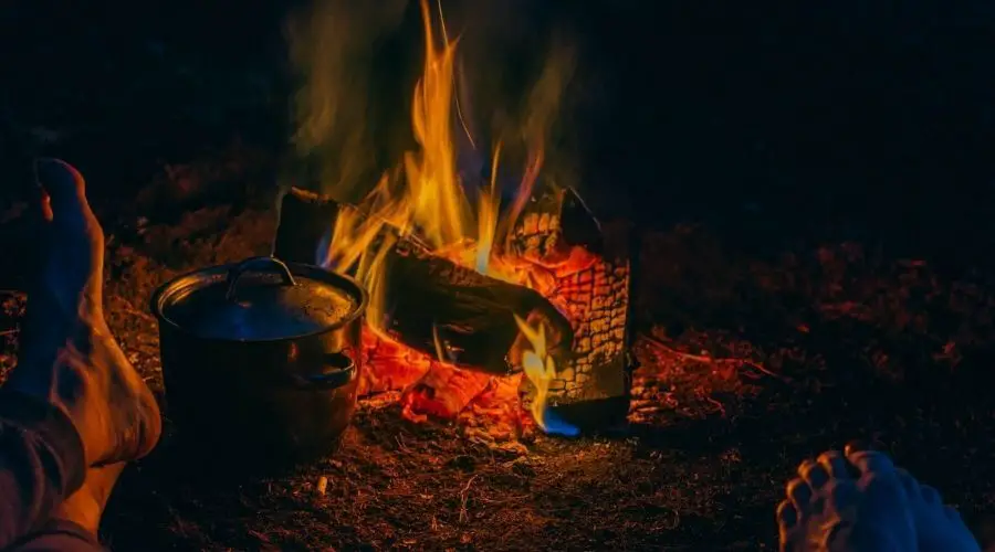 Boiling water on a campfire 